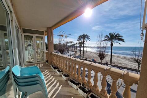 Sea view apartment in Arenal