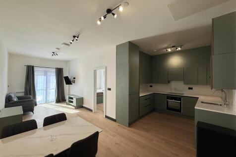 apt 18-7.JPG
