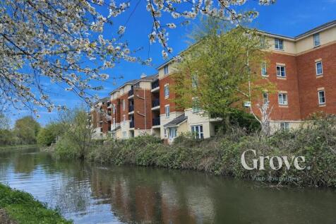 Luanne Close Cradley Heath 2.jpg