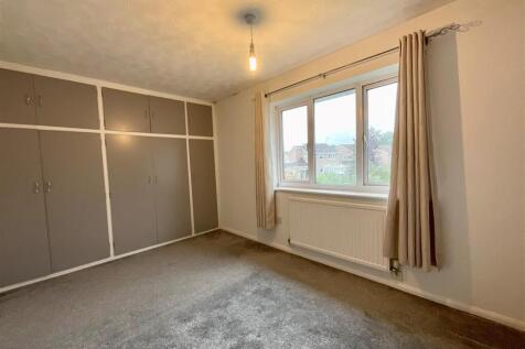 Larchwood Close, Leicester photo 4