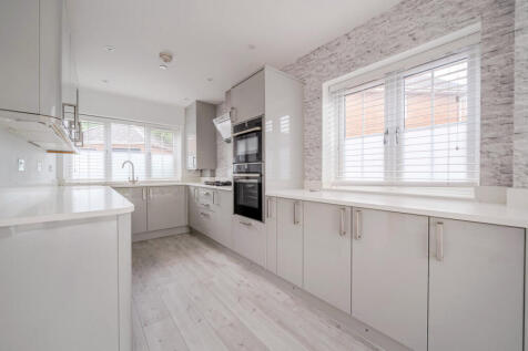 1371396-25-68f5fa...