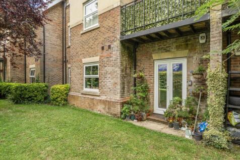 Simpkins Court 2 (4).jpg