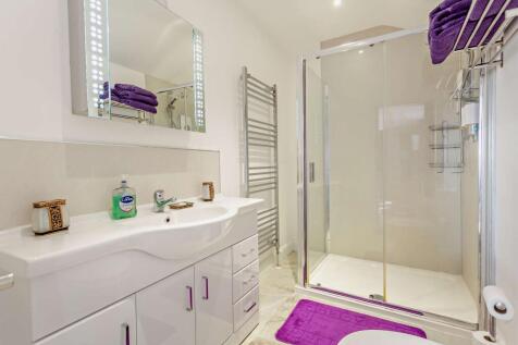 En-suite Shower-room