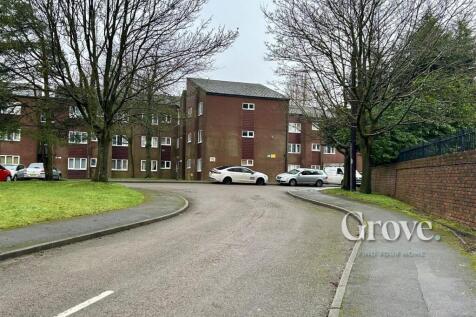 Spiral Close Halesowen 2.jpg