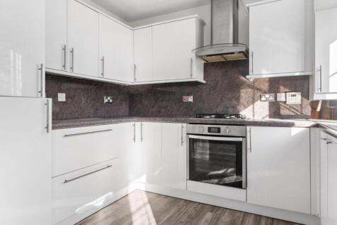 4 Easdale Path, Carnbroe, Coatbridge ML5 4FD photo 4