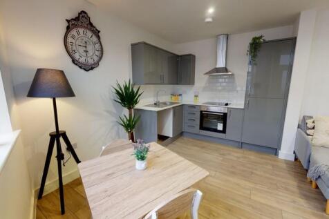 Flat 4, Theobald Road, Canton, Cardiff  photo 4