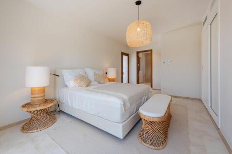 Bedroom (5)