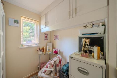 103 Daffodil Court-2.jpg