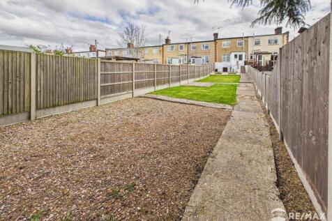 CAM02842G0-PR0357-STILL047.jpg