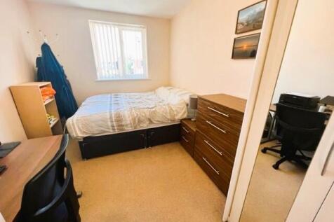 Timken Way South, Duston, Northampton photo 4