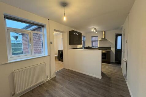 WhatsApp Image 2025-12-02 at 10.14.05.jpeg