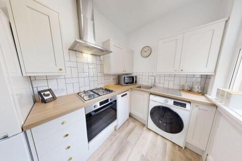 25 Falmouth Road NE6 5NS photo 3