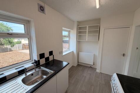 Fern Crescent, Congleton, CW12 photo 3