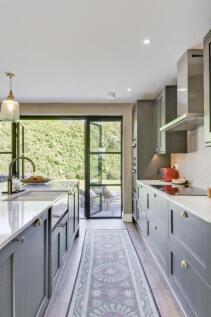 Homefield House-46.jpg