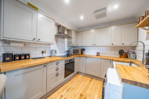 1358963-13-68d58d...