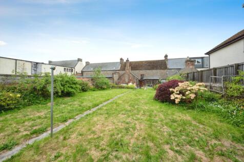 Garden &amp; Location