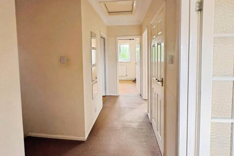 Chesterton Court, Longford  photo 4