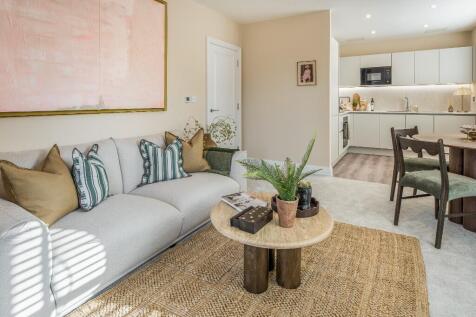Show Apartment
