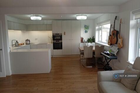 Living Room - Kitchen