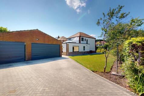 10-Cookridge-Ave-05272025_113600