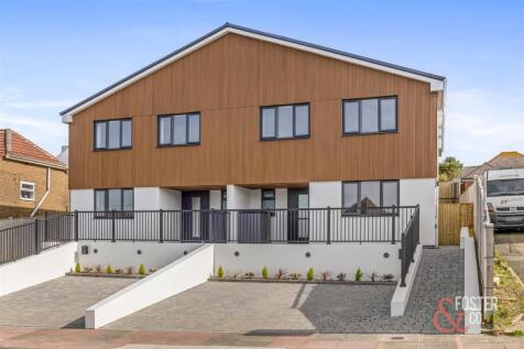 Right House-021.JPG