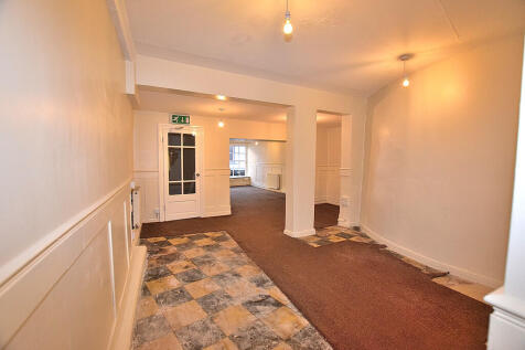 Commercial Property to rent Image 4