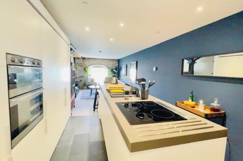 Open Plan Living ...