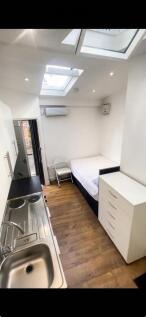 Stockwell Road, London, SW9 photo 4