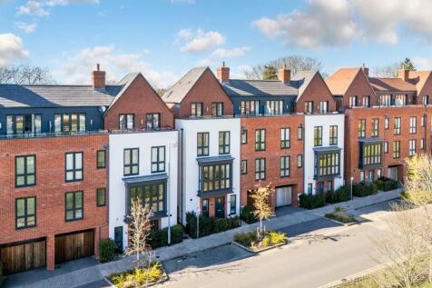 Earle Crescent
