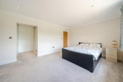 1325445-15-687795...