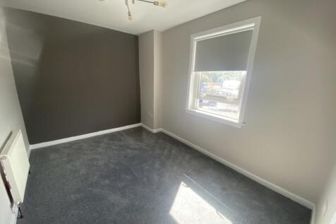 2/2 112 Ferguslie Paisley PA1 2XP photo 5
