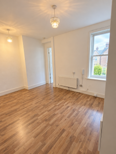 1-bed flat on Woolwich New Road, Woolwich, Greenwich, £1,375/mo
