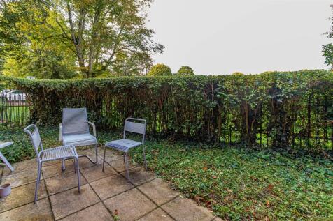 4 Fairleigh Mews (13 of 13).jpg