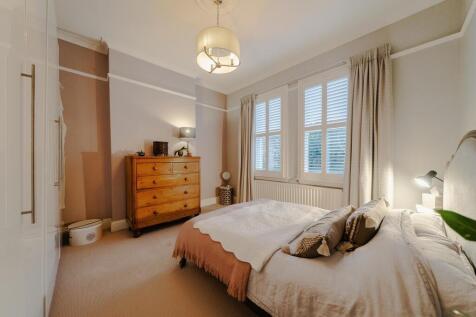 5 bed, 3 bath Detached in Birmingham - Photo 30