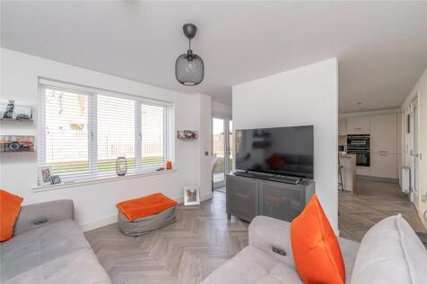 Family Room Alt