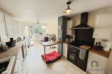 High Street, Ibstock, Leicestershire, LE67 photo 3