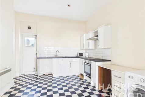Station Road, Clacton-on-Sea, Essex, CO15 photo 4