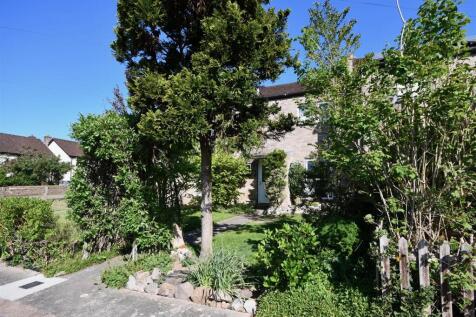 2 Heathfield Close
