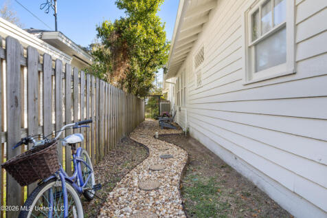 Property Image 63
