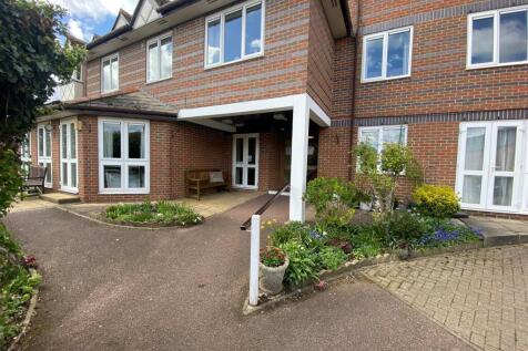 003 Davis Court - External 5.jpg