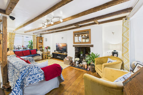 CAM05627G0-PR0022-STILL003