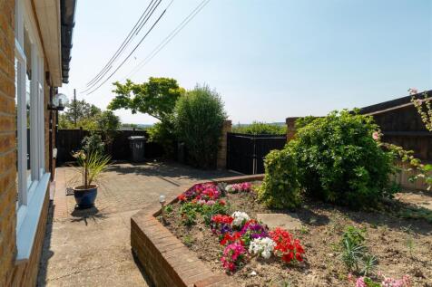 Front Garden.jpg