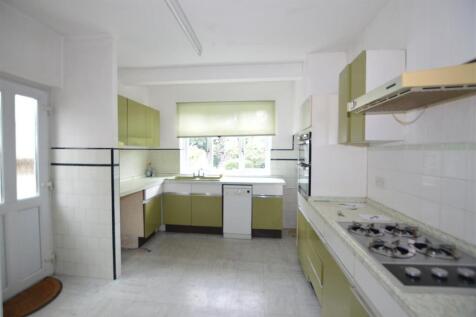 12 Bryanston Ave kit.JPG