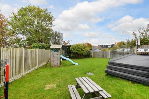 Terrace &amp; Garden 