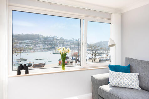 6 Sitting Room View