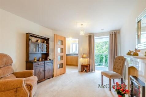 8701755-interior02.jpg
