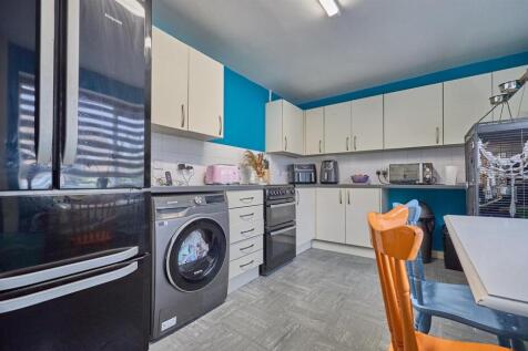 13 Shenton Road BW 1.jpg