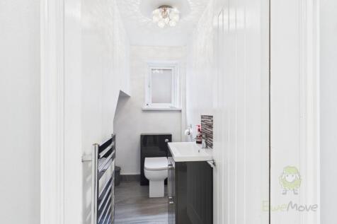 CAM05477G0-PR0017-STILL029