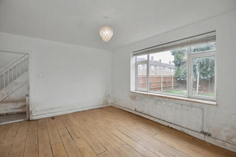93 Luffield Road, Abbey Wood, London, SE2 9JW