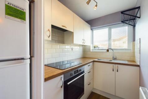 Colliers Wood, Nailsworth, Stroud, Gloucestershire, GL6 photo 3